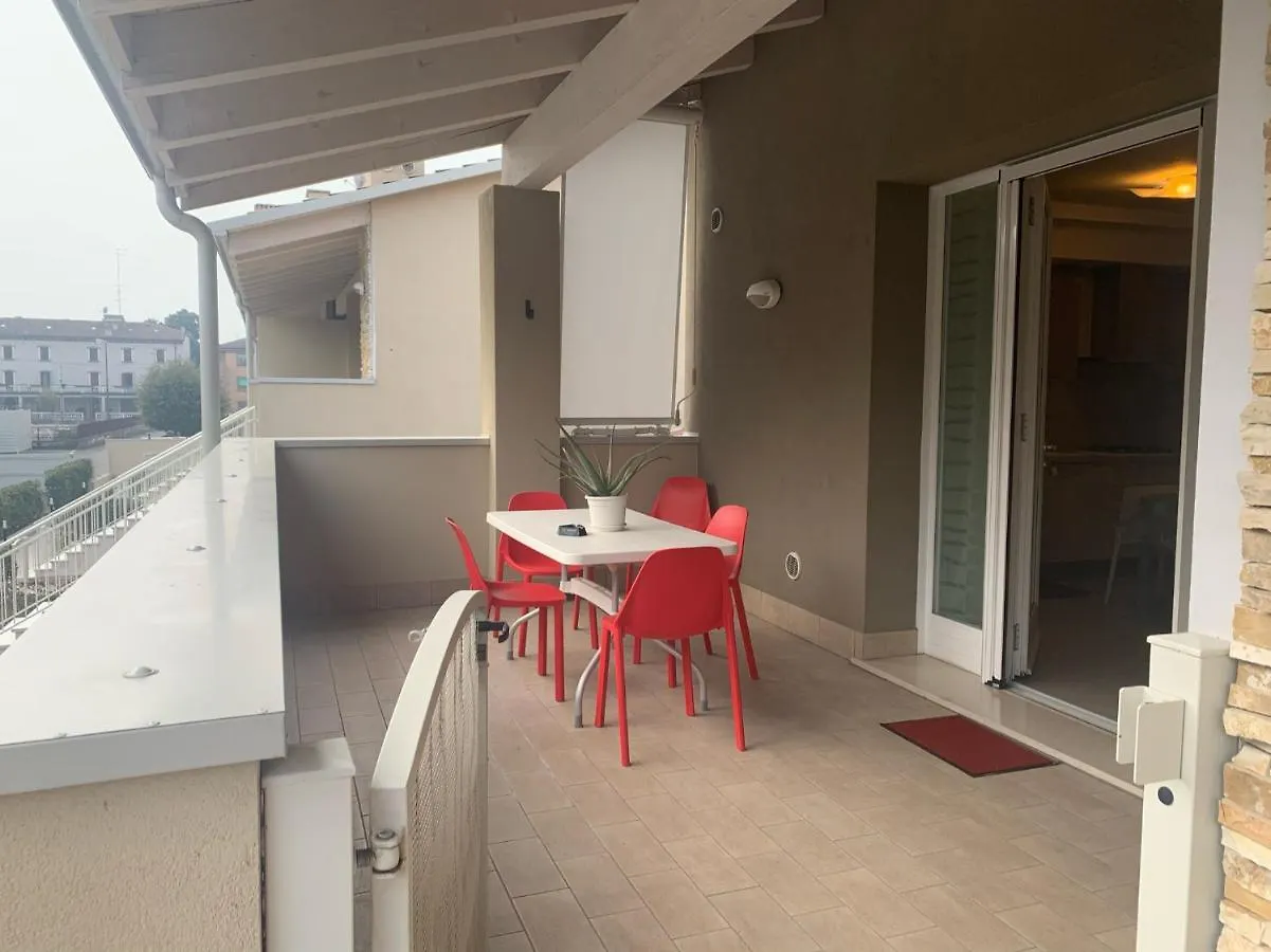 Apartment Le Noir Appartment Peschiera del Garda Italien